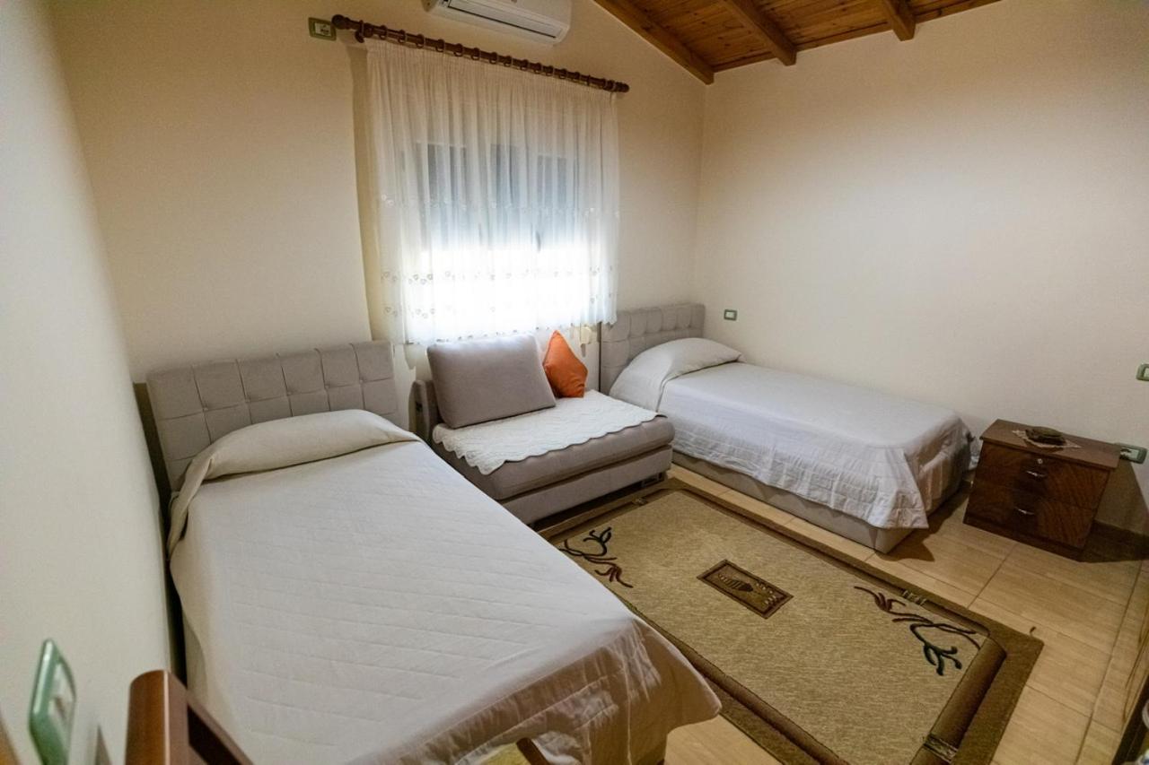 Vila Llano Vlorë Exterior foto